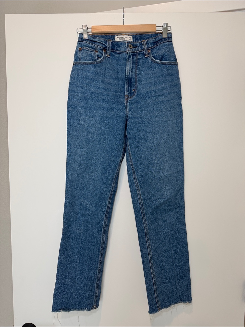 Abercrombie & Fitch Women's Straight-Leg Blue Jeans